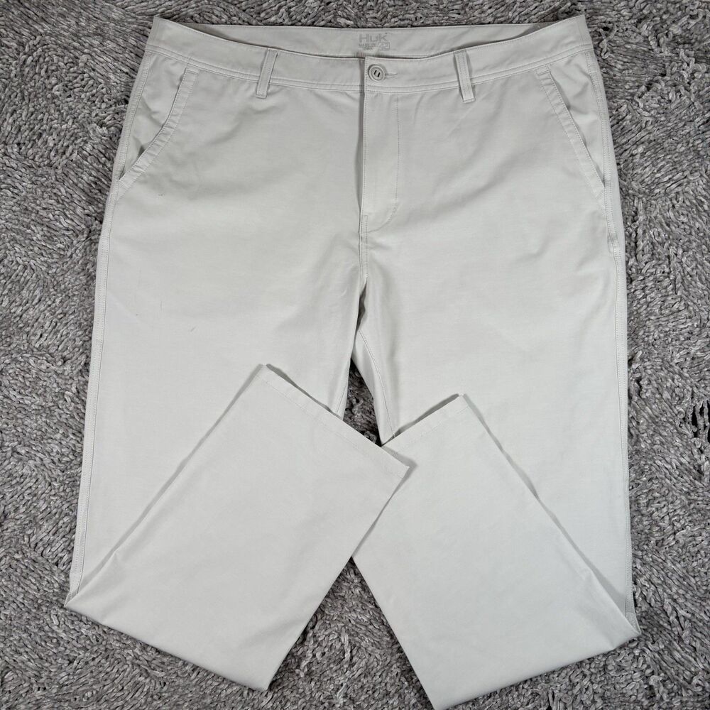 HUK Performance Fishing Pants Men’s Size 42 Gray Stretch Performance Preppy Golf